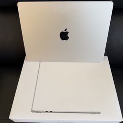 MacBook Air 2024 M3 15"