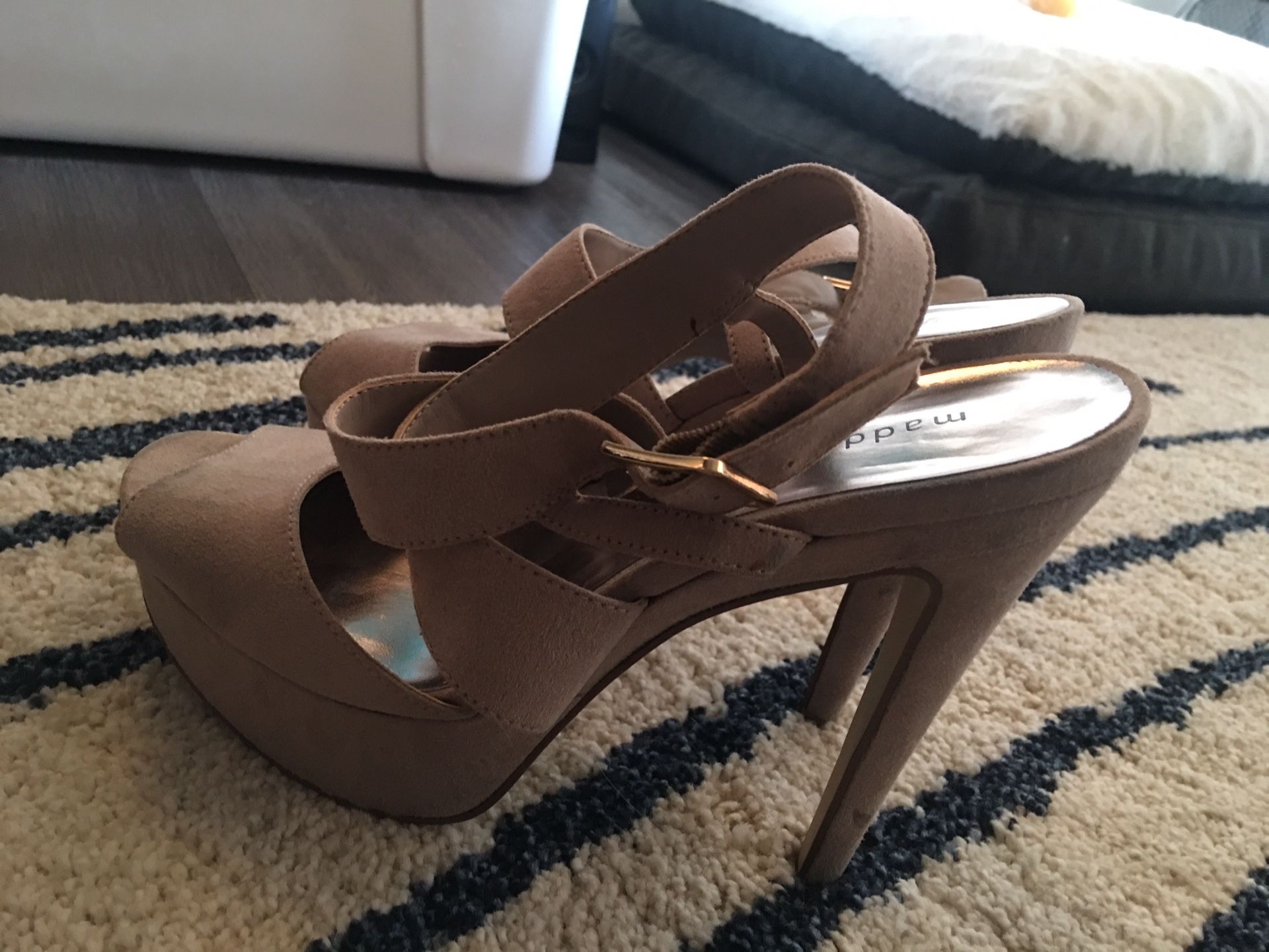 Tan Heels