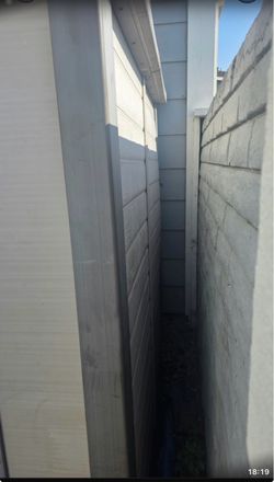 8x8