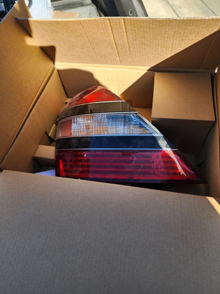 Mercedes S Class Tail Lights