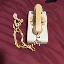 Bell System Rotary Phone 
