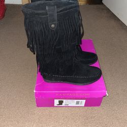 Black Fringe Boots 