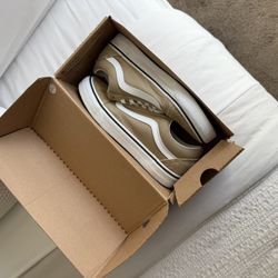 Vans (Old Skool)