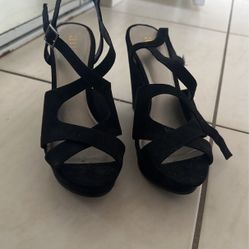 Black Wedges