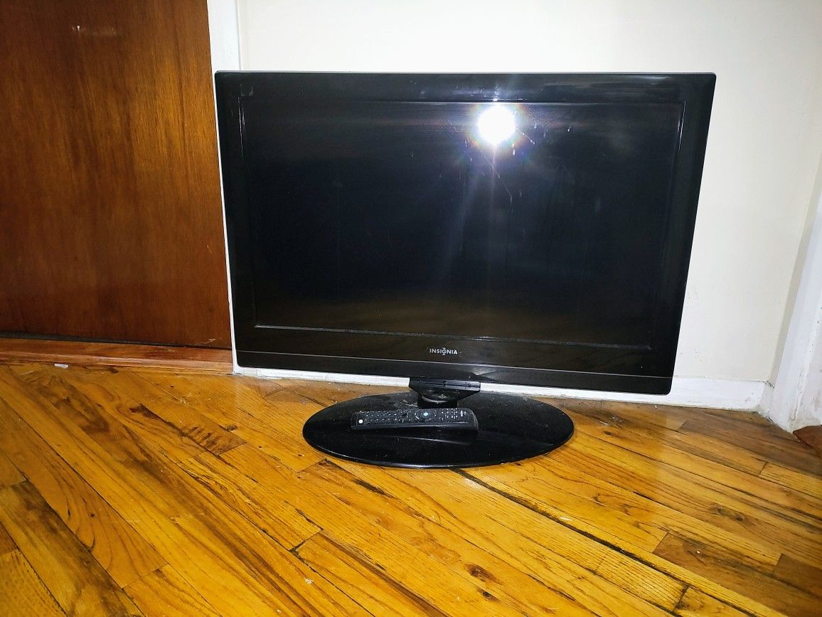 32 Inch Flat Screen