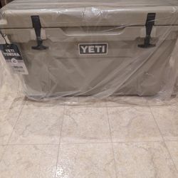 Yeti Tundra 45 Tan