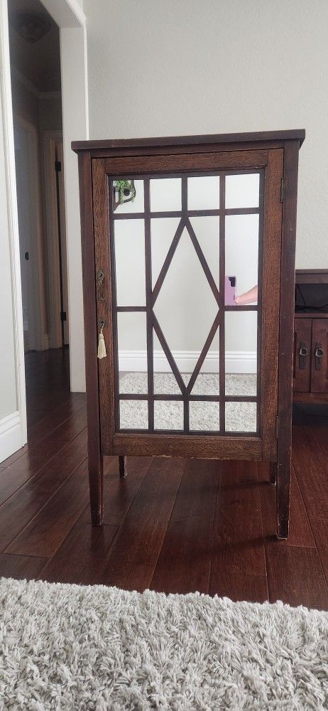 Record/file Cabinet
