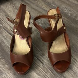 Guess Heels 