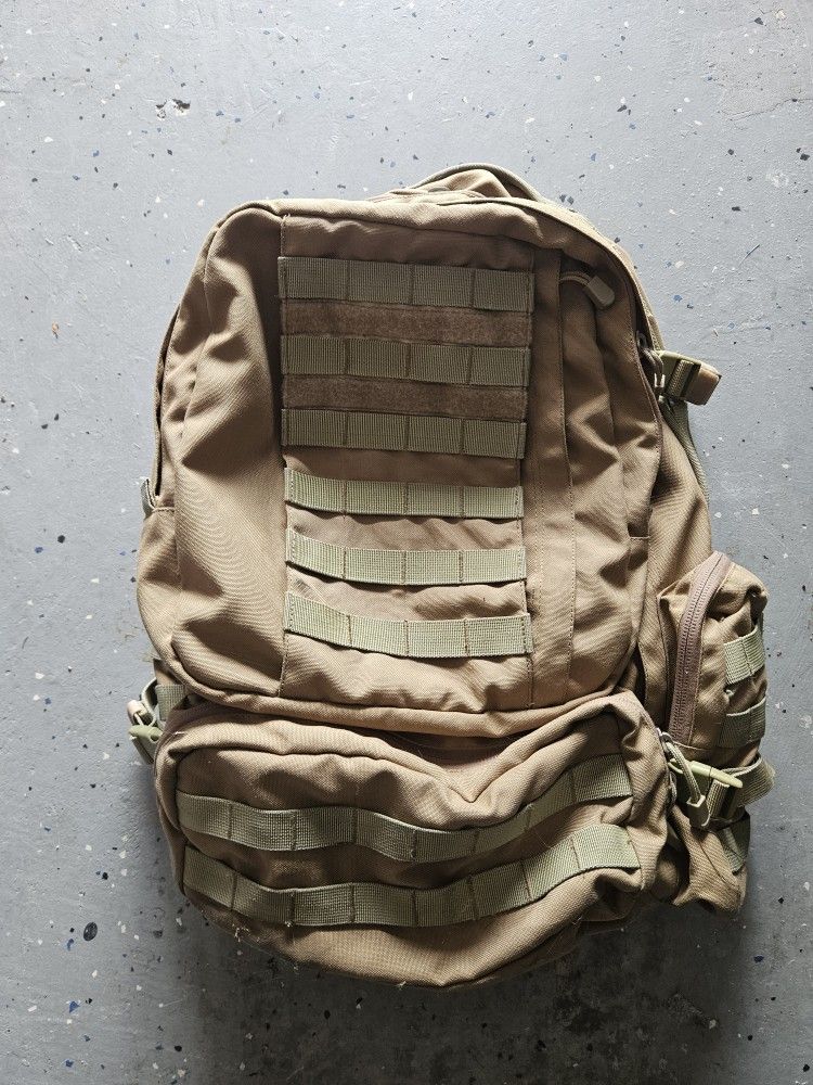 Radio Style Ruck