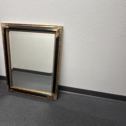 Early 20th Century Giltwood Mirror – Black and Gold Ornate Design