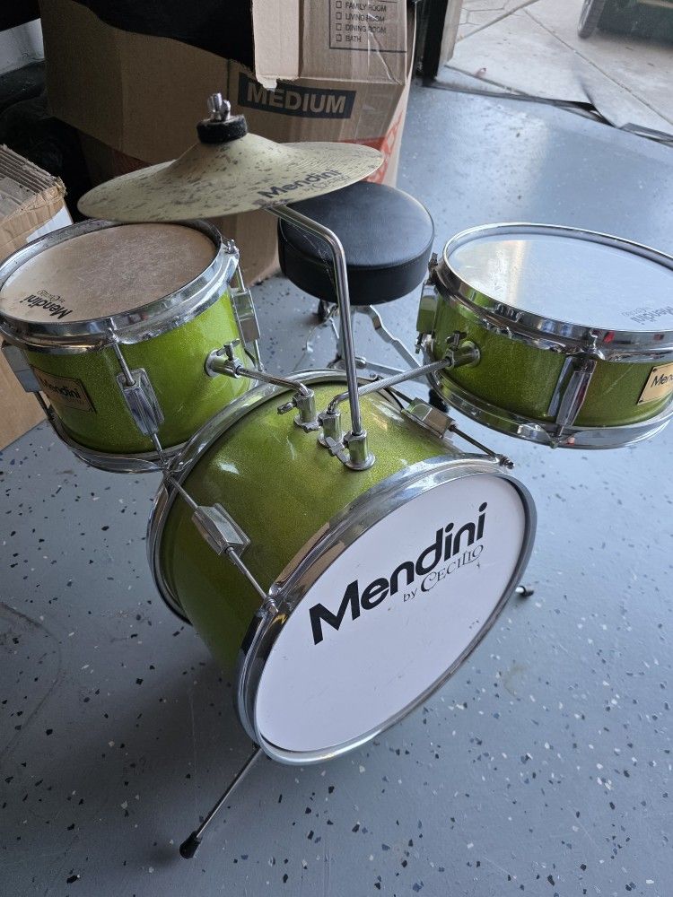 Mending Drum Set Kids