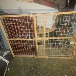 Prices Firm.. Extra Large Extra Wide Baby / Pet Gate