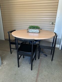 Heavy modern table and 4 chairs
