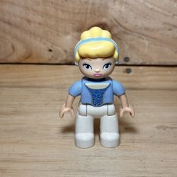 LEGO Disney DUPLO Cinderella’s Disney Princess Figure