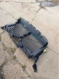 2019-24 FORD EXPEDITION SHUTTERS OEM