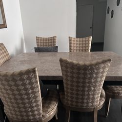 Marble Dining Table/ Juego De Comedor Mármol