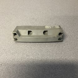 Numatics Manifold G3 SeriesTerminator 240- 184 