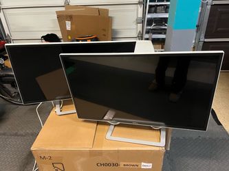Dell 32” Full HD Monitors