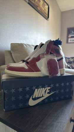Jordan 1 Trophy Rooms (Friends & Family)