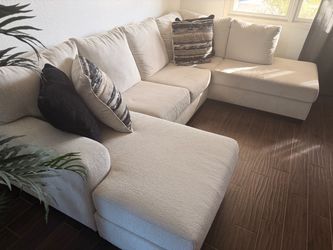 2 Piece Sectional