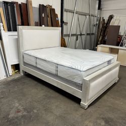 Queen Bed $340