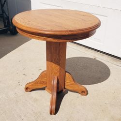 Vintage Wood Side Table 