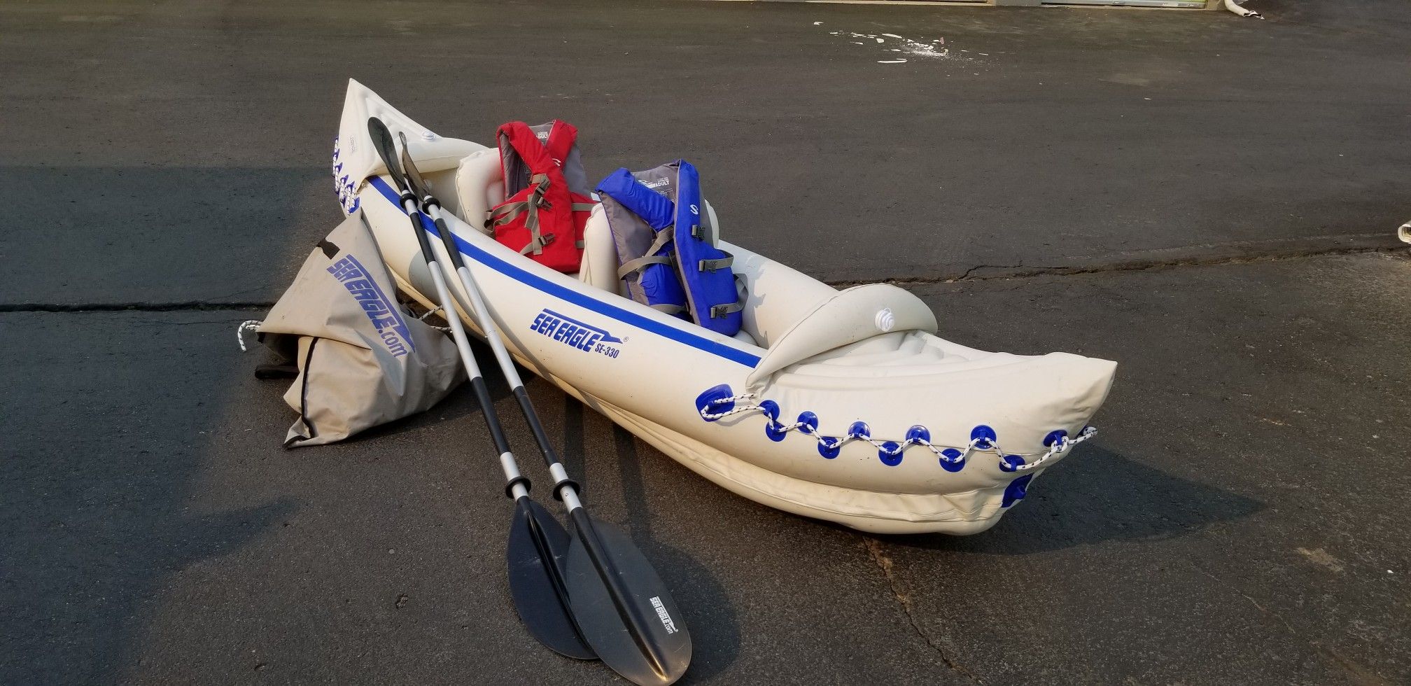 Sea Eagle SE-330 inflatable kayak