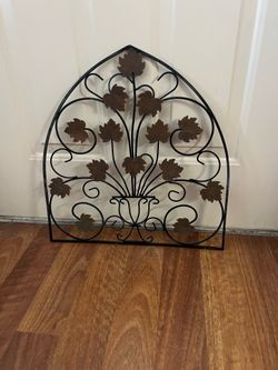 Vintage Metal Decorative Wall Art with Golden Leaves and Black Scrolls