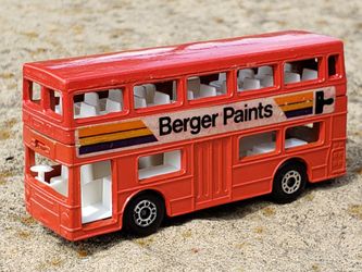 VINTAGE Matchbox No.17, Londoner Bus "Berger Paints", 1972, England, Lesney Production