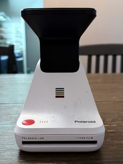 Polaroid