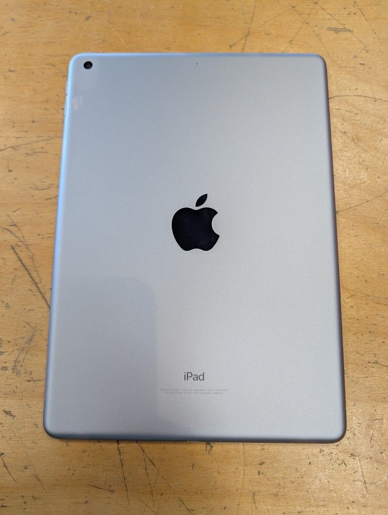 iPad 5th Generation 128GB WiFi