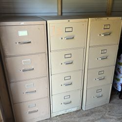 4 Drawer File Cabinets 