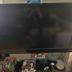 52 inch Toshiba HD TV