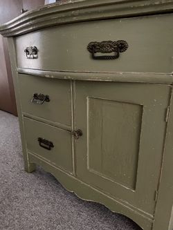 3 drawer dresser