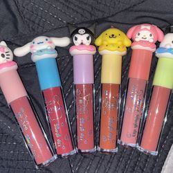 Hello Kitty & Friends Lip Gloss 💄💋
