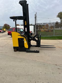 For sale a Yale NR035EBNL reach forklift.125/287 tsu mast,36v https://offerup.com/redirect/?o=YmF0dGVyeS5JdA== is in good working.