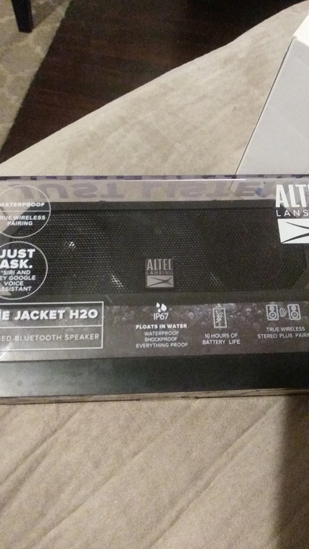 Altec the jacket H20 Bluetooth speaker