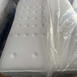 Full Sizes Mattress And Box Spring 