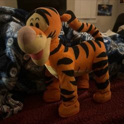 2003 Pounce N bounce tigger