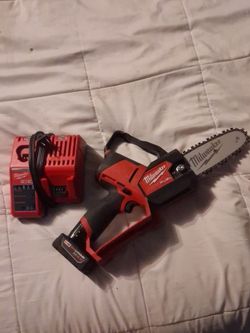 Milwaukee m12  hatchet