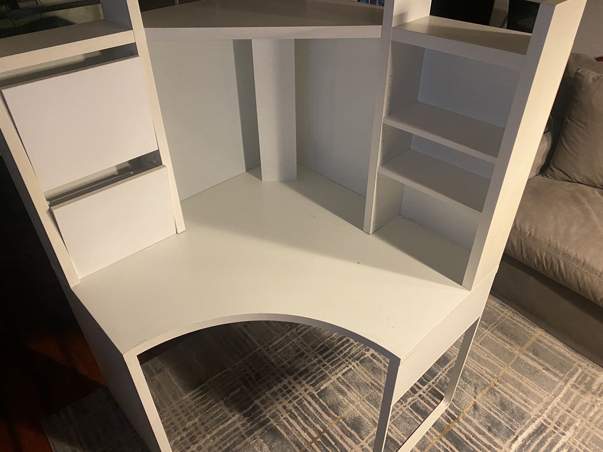 IKEA MICKE White Corner Desk