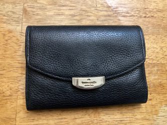 Kate spade wallet Blk leather