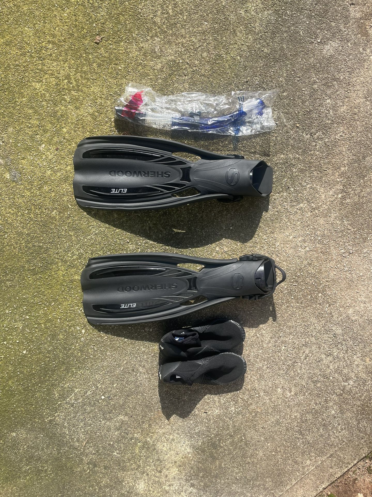 Sherwood Scuba Elite Open Heel Scuba Fin & Snorkel.