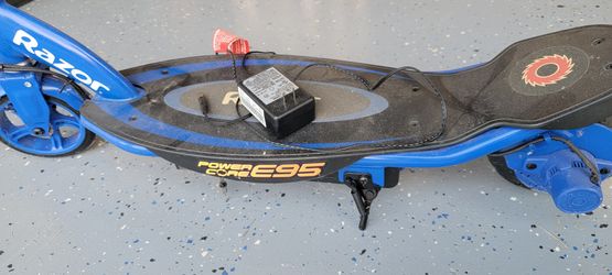 Razor Powercore E95 Electric Scooter