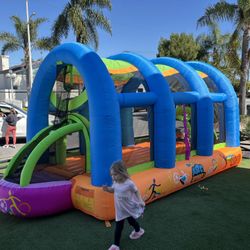 Kidwise Arc Arena Sports Bounce House With Blower In Excellent Condition