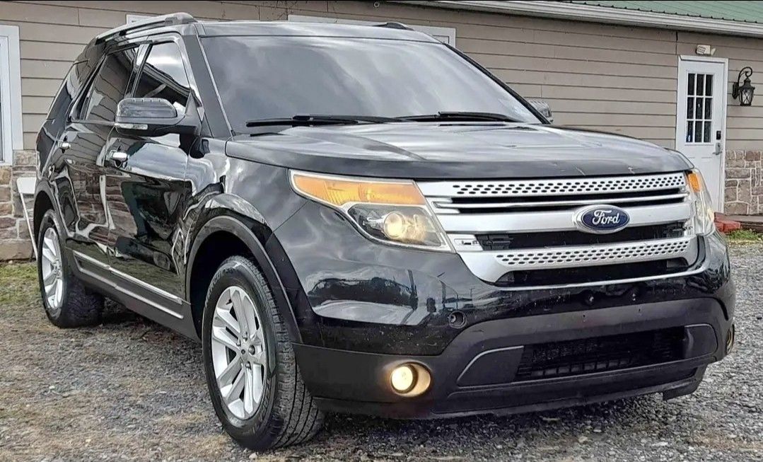 2015 Ford Explorer