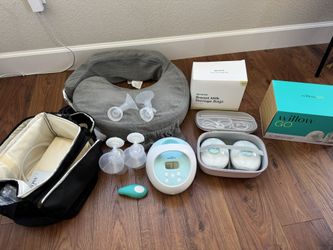 2 Breastfeeding Pumps + Accessories 