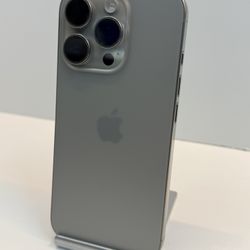 Apple iPhone 16 PRO 256gb. ( Fully Unlocked )