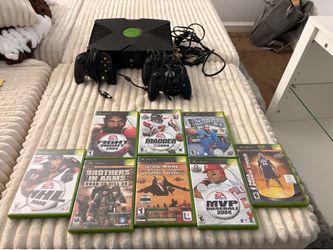 Xbox original with games