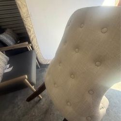 Broyhill Nailhead Accent Chair